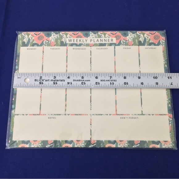 Forrest & Flower Cottagecore Weekly Planner Notepad - Picture 4 of 4